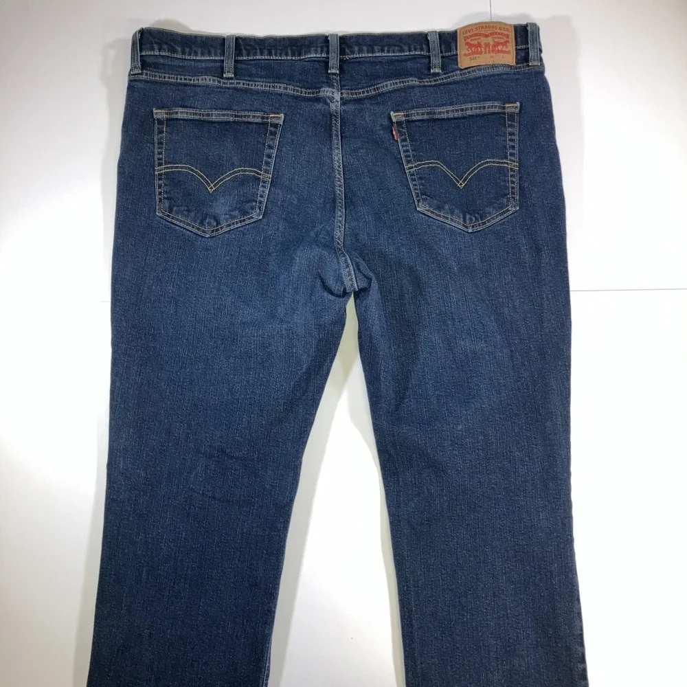 Levi's 541 Athletic Taper Fit Men's 46X32 Jeans Dark Wash Stretch